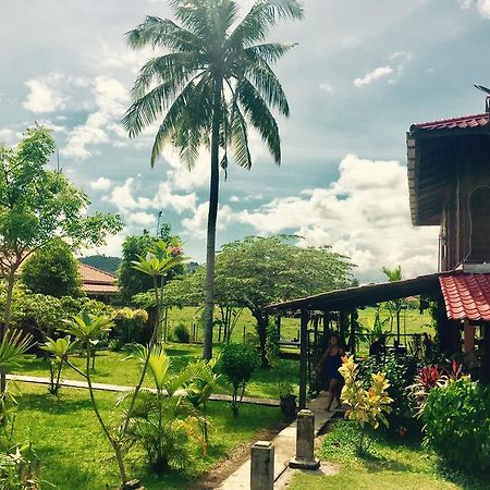 Soluna Guest House Pantai Cenang  Kültér fotó