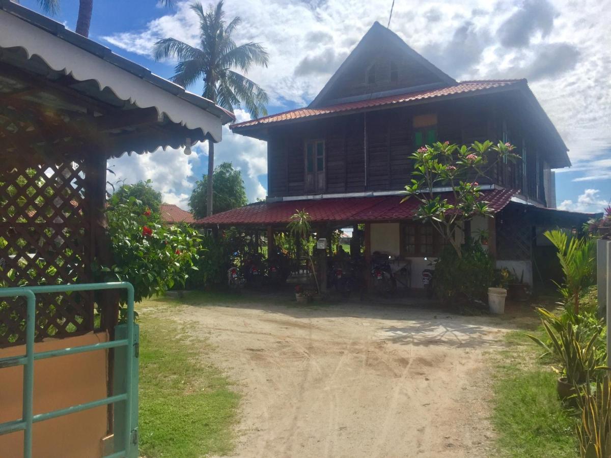 Soluna Guest House Pantai Cenang  Kültér fotó